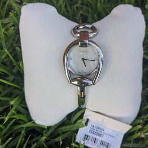 Gucci Women's Horsebit diamond bracelet watch